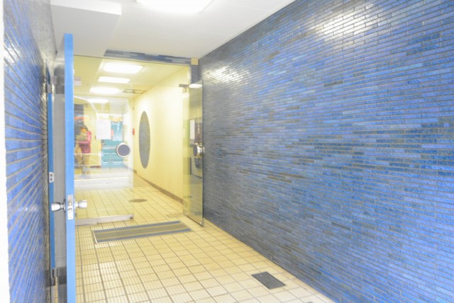 シャトレー幡ヶ谷 エントランス