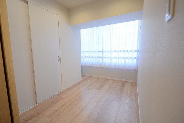 メゾンドール高田馬場 洋室②