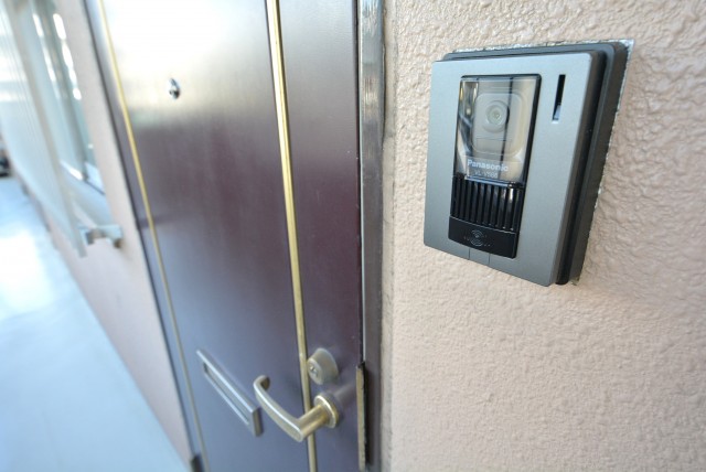 サンライズ上馬 玄関