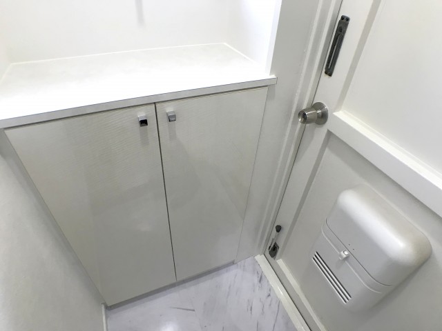 ピロティ五反田 玄関