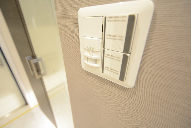 メガロン大森 玄関