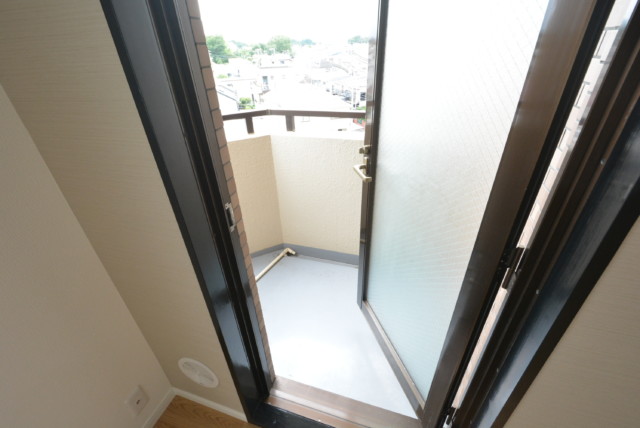 朝日クレス・パリオ西落合 バルコニー