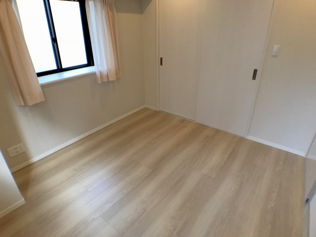 カインドステージ 洋室②