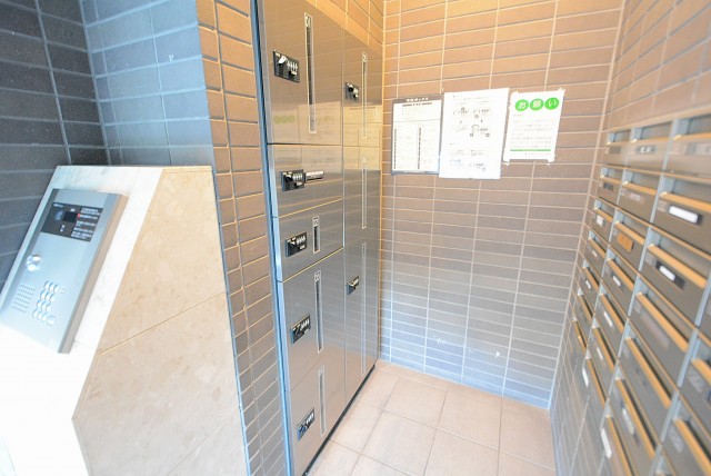 ライフレビュー大森 エントランス