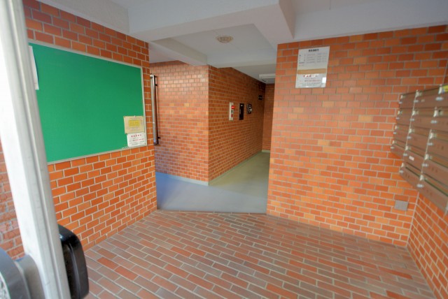 経堂ヒミコセラン エントランス