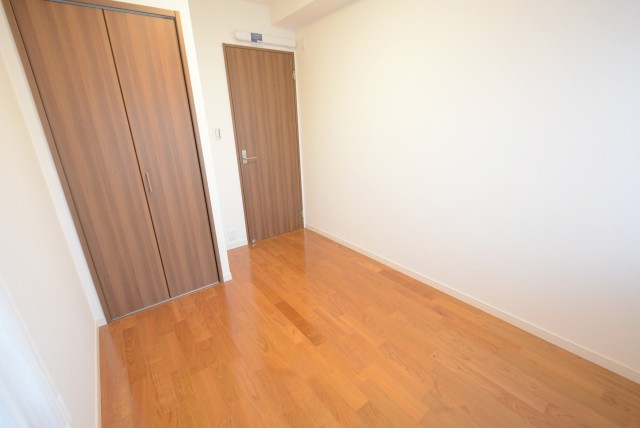 ファミール浜園 14 洋室2