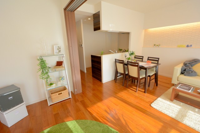 ファミール浜園 14 洋室４