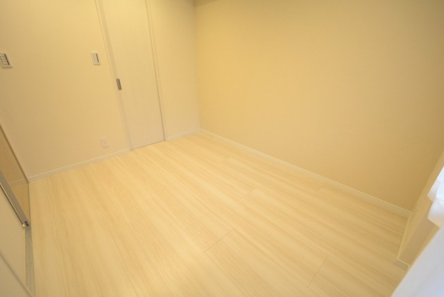 ライオンズガーデン幡ヶ谷 洋室