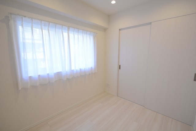 経堂ヒミコセラン 洋室１