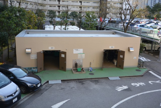 ファミール浜園 エントランス