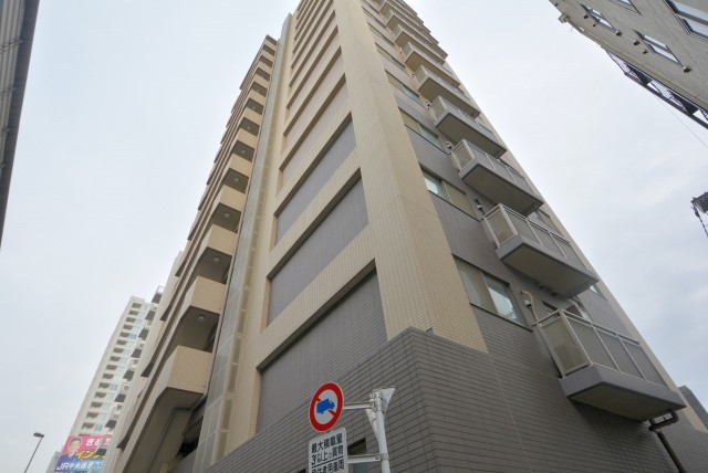 グラーサ駒沢大学 外観