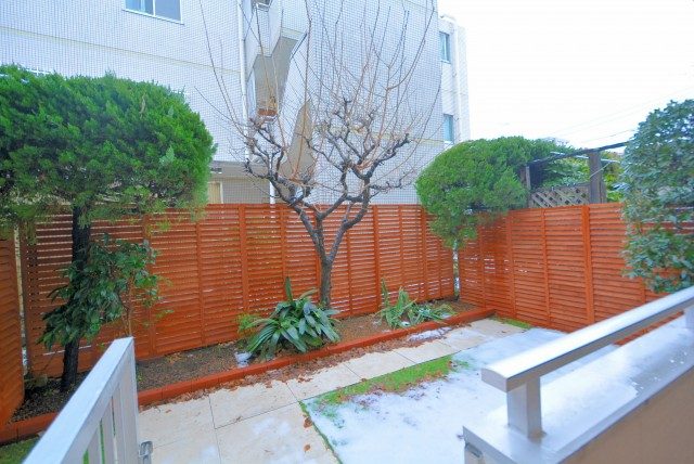 渋谷本町オリエントコートⅡ バルコニー・庭