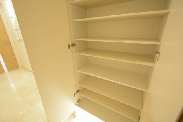 ライオンズガーデン幡ヶ谷 玄関