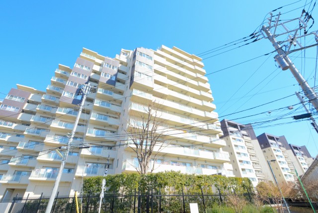 グローリオ蘆花公園 外観