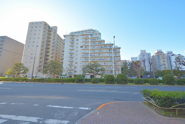 メガロン大森 外観