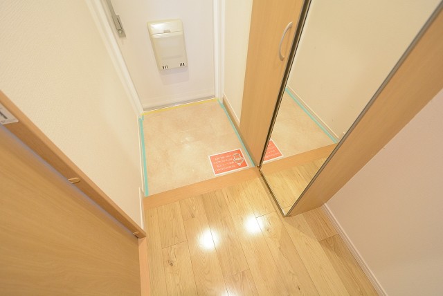 新大橋永谷マンション玄関