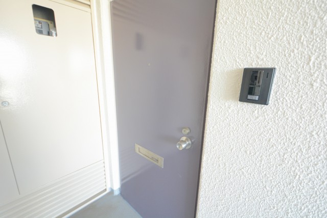 ファミール浜園 14 玄関