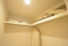 ライオンズガーデン幡ヶ谷 洋室