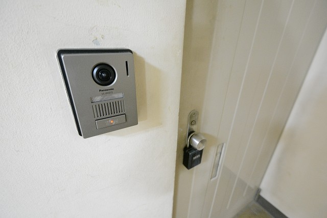 メゾンドール高田馬場 玄関