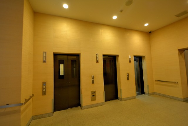 グローリオ蘆花公園 エントランス