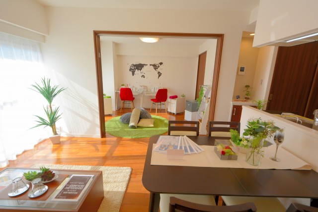 ファミール浜園 14 洋室４