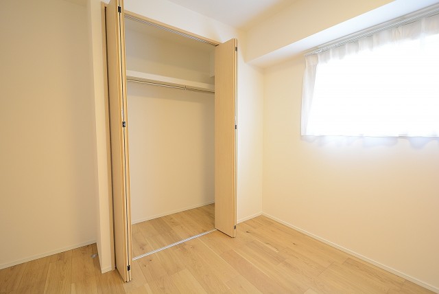 メゾンドール高田馬場 洋室5.9