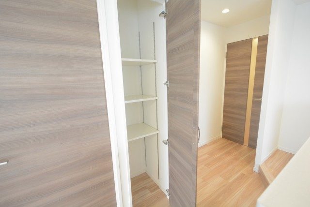 サンライズ上馬マンション LD