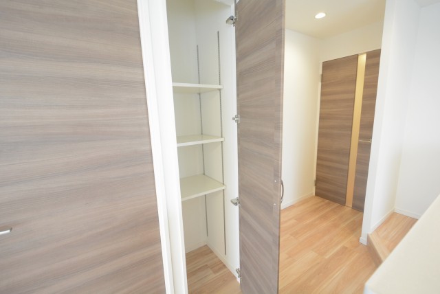 サンライズ上馬マンション LD