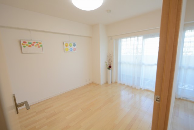 ファミール浜園 2 洋室３