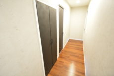 幡ヶ谷YMビル 廊下収納