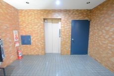 春日ビューハイツ エントランス