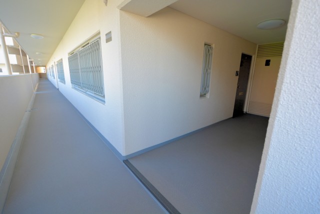 ファミール浜園 6 外廊下