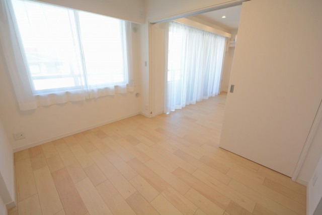 ミオカステーロ雪ヶ谷アルテパラッツォ 洋室3_5