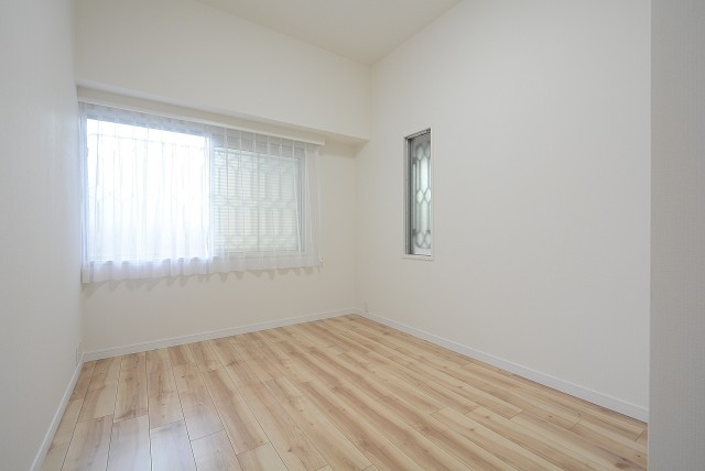 ファミール浜園 洋室4.8