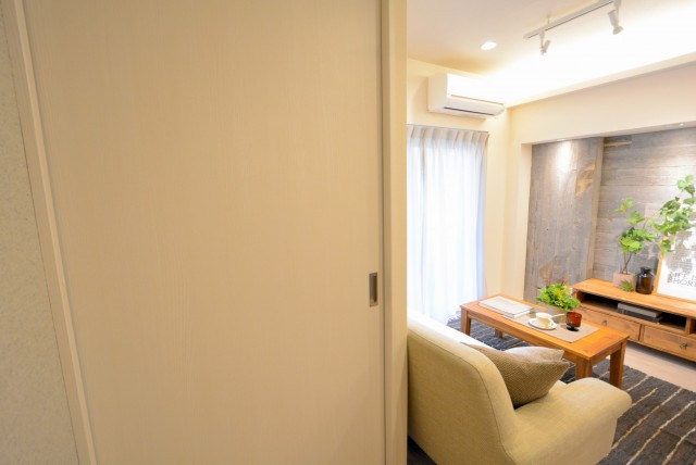 シャトレー幡ヶ谷 洋室２