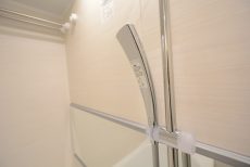 幡ヶ谷YMビル バス