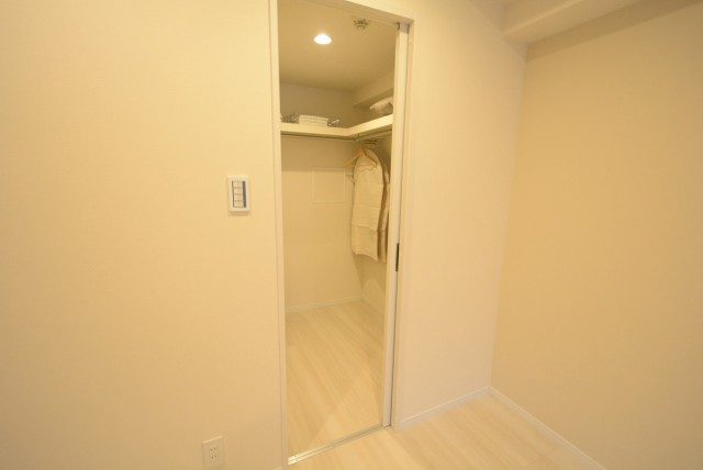 ライオンズガーデン幡ヶ谷 洋室