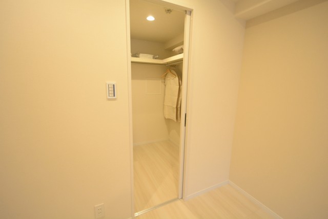 ライオンズガーデン幡ヶ谷 洋室