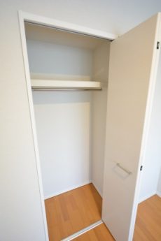 サンライズ上馬 洋室1