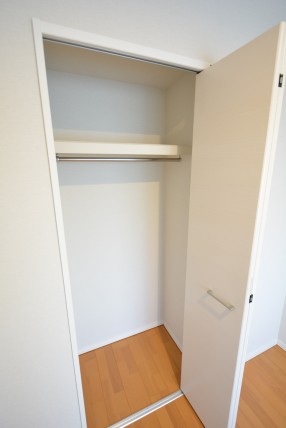 サンライズ上馬 洋室1