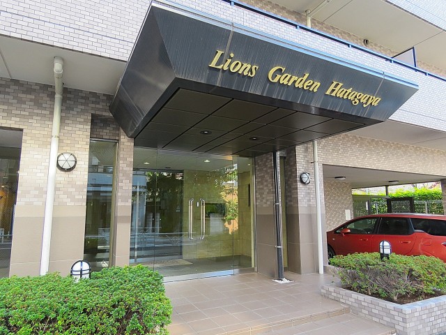 ライオンズガーデン幡ヶ谷　エントランス