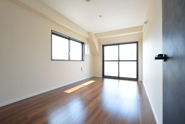 幡ヶ谷YMビル 洋室2