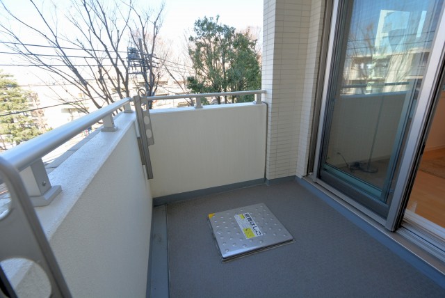 グローリオ蘆花公園 バルコニー