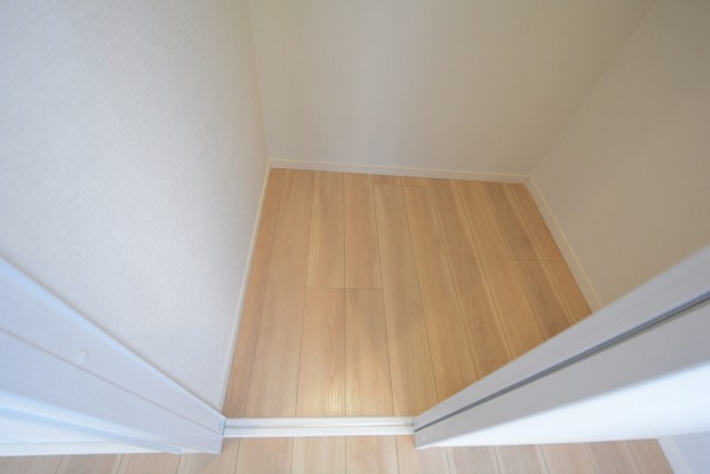 幡ヶ谷YMビル 洋室２