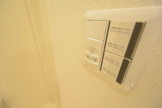 朝日クレス・パリオ西落合 玄関