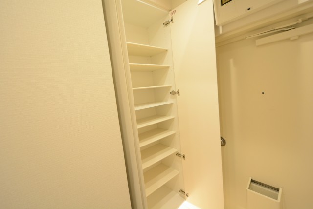 グリーンマンション駒沢 玄関