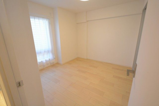 ミオカステーロ雪ヶ谷アルテパラッツォ 洋室2_6