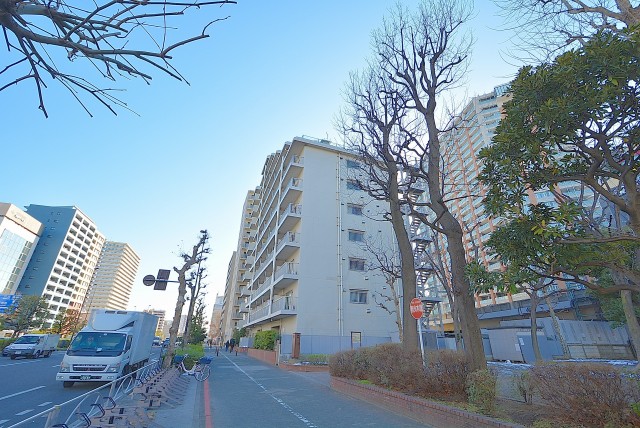 メガロン大森 外観