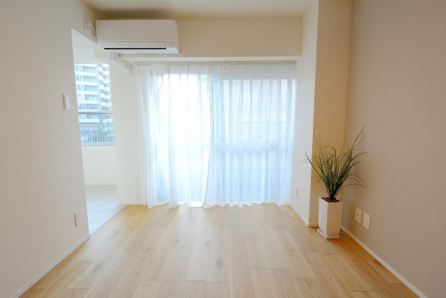 メゾンドール高田馬場 バルコニー