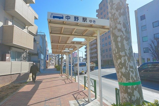 目白道路沿い 目白道路沿い